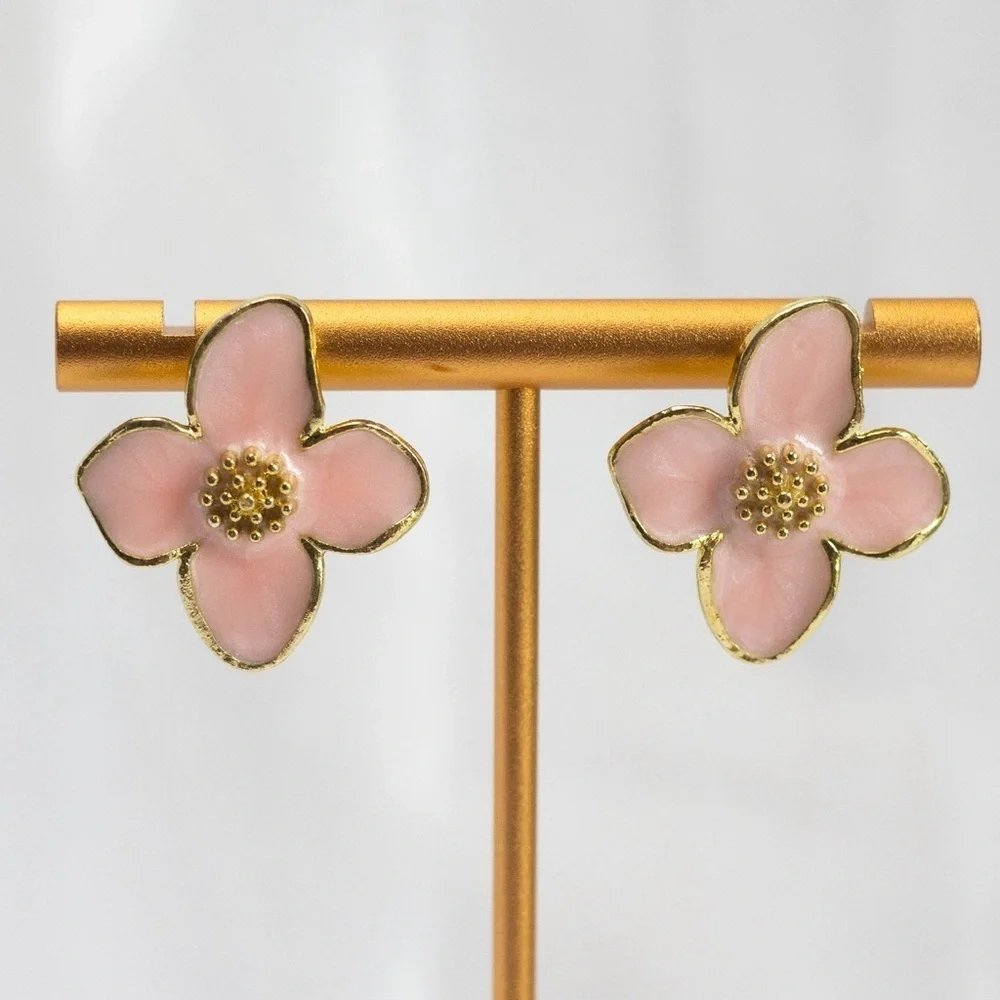 ✨Anthropologie Athena Pink Floral Earrings